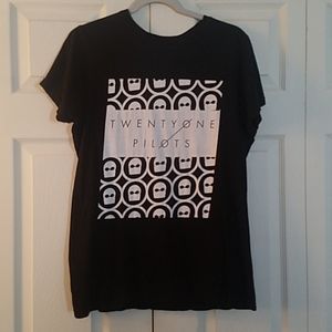 Twenty one Pilots Band Tee